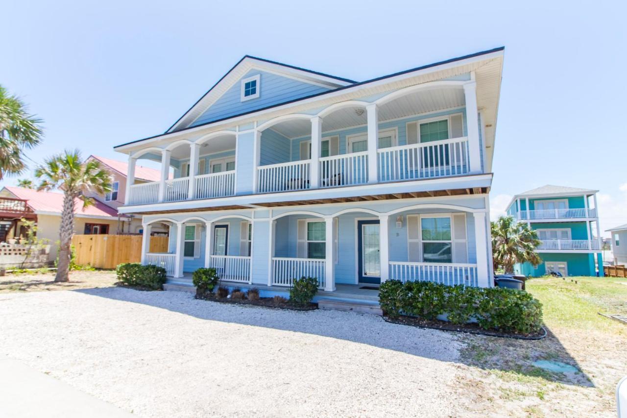 Holiday home Averys Ocean Breeze B