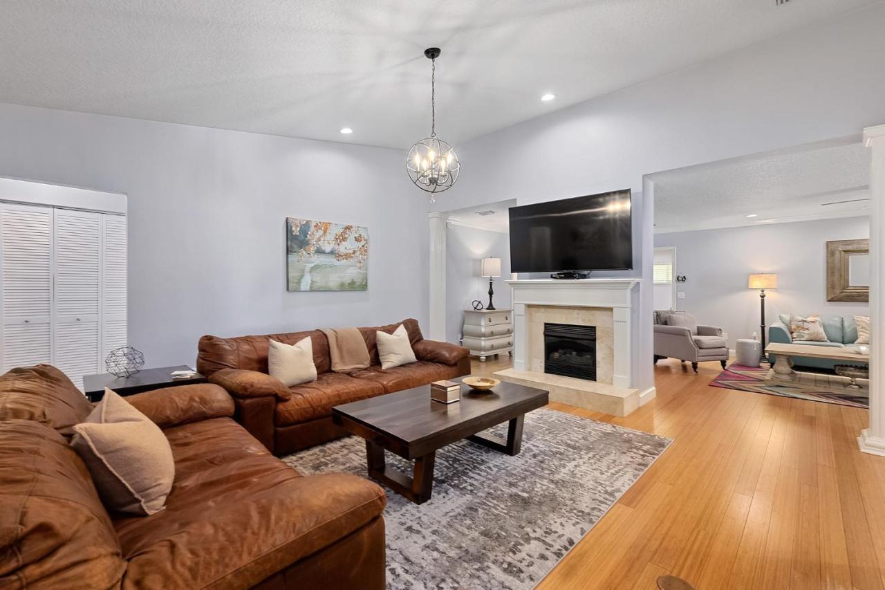 Fountain Of Youth House - Scenic Downtown Retreat Holiday home *
