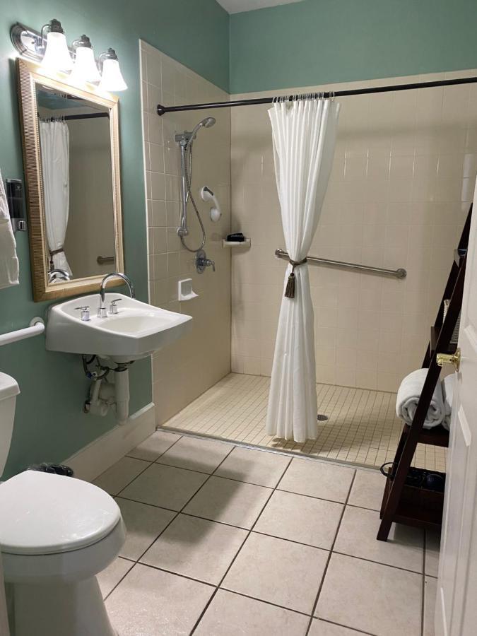 Carriage Way Centennial House - Adult Only- 3*