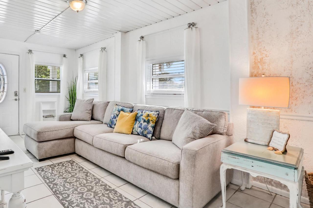 Vilano Beach Oasis Bungalow Holiday home *