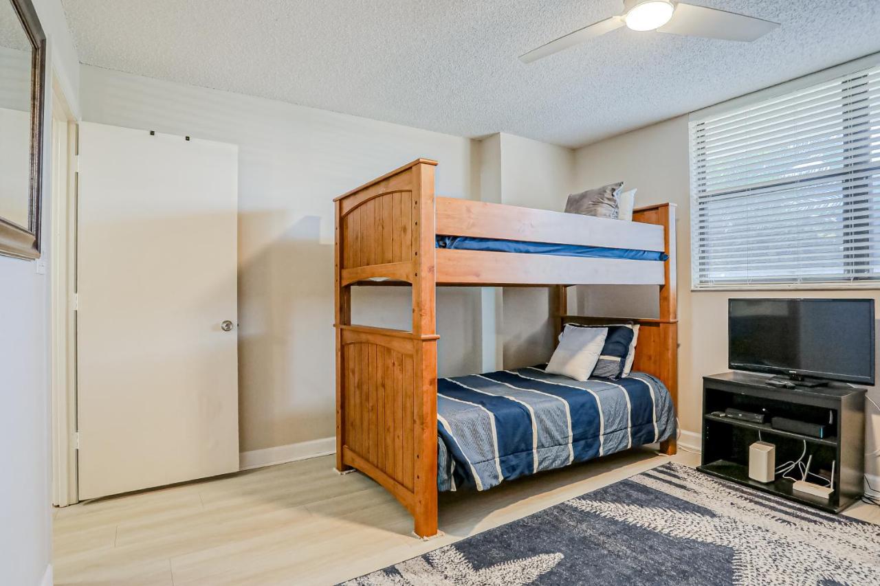 Dollar Ii - 103 Apartment *