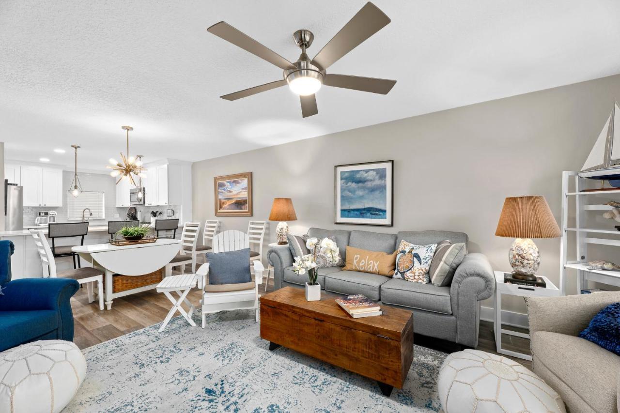 Trade Winds 101 Apartment
