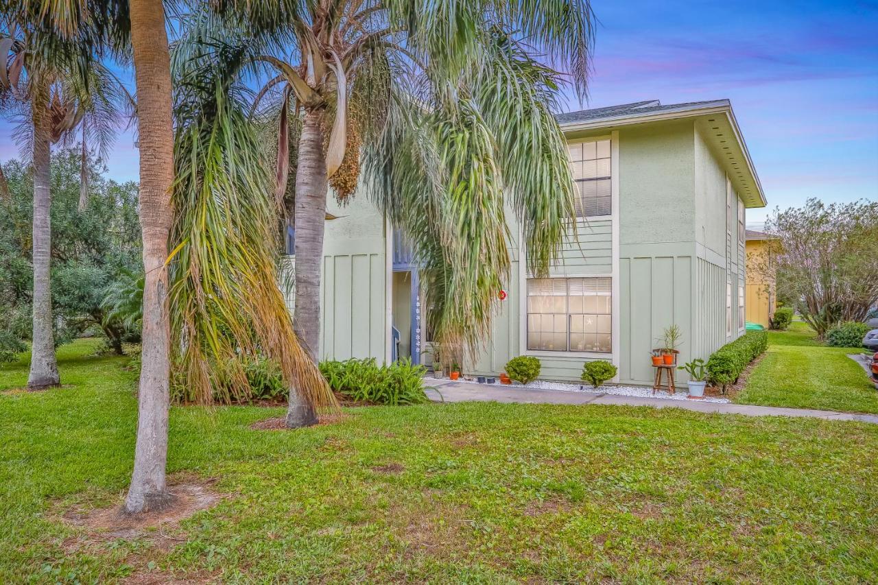 Clipper Beachwalk Apartment *