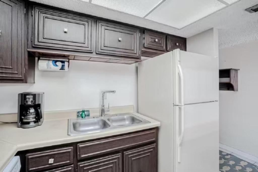 Apartment Pelican Inlet C222 *