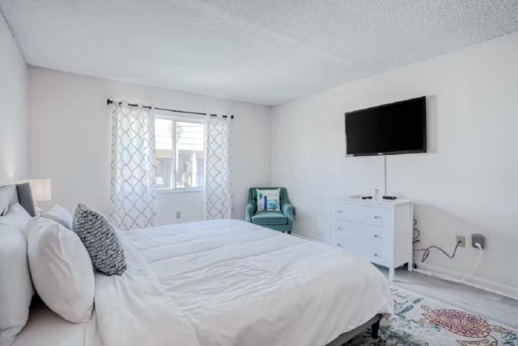 Pelican Inlet C222 Apartment