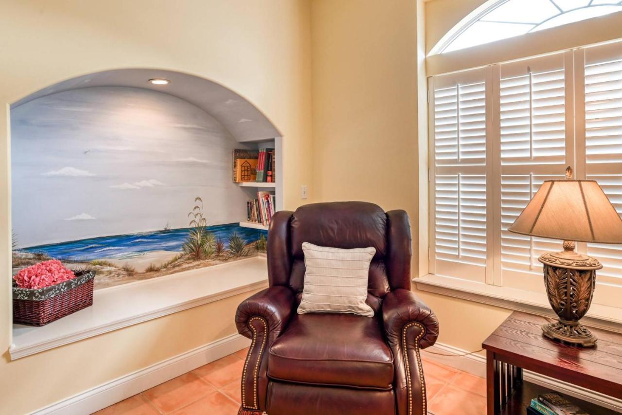 Atlantic Oaks House *