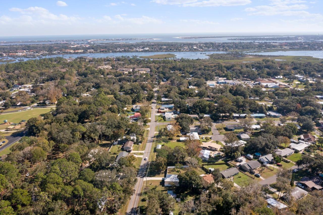 3br 2bth House Retreat/10 Min To Downtown &