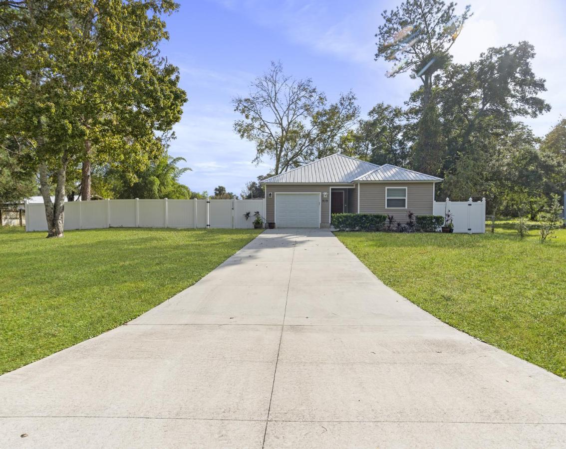Casa de férias 3br 2bth House Retreat/10 Min To Downtown & Saint Augustine