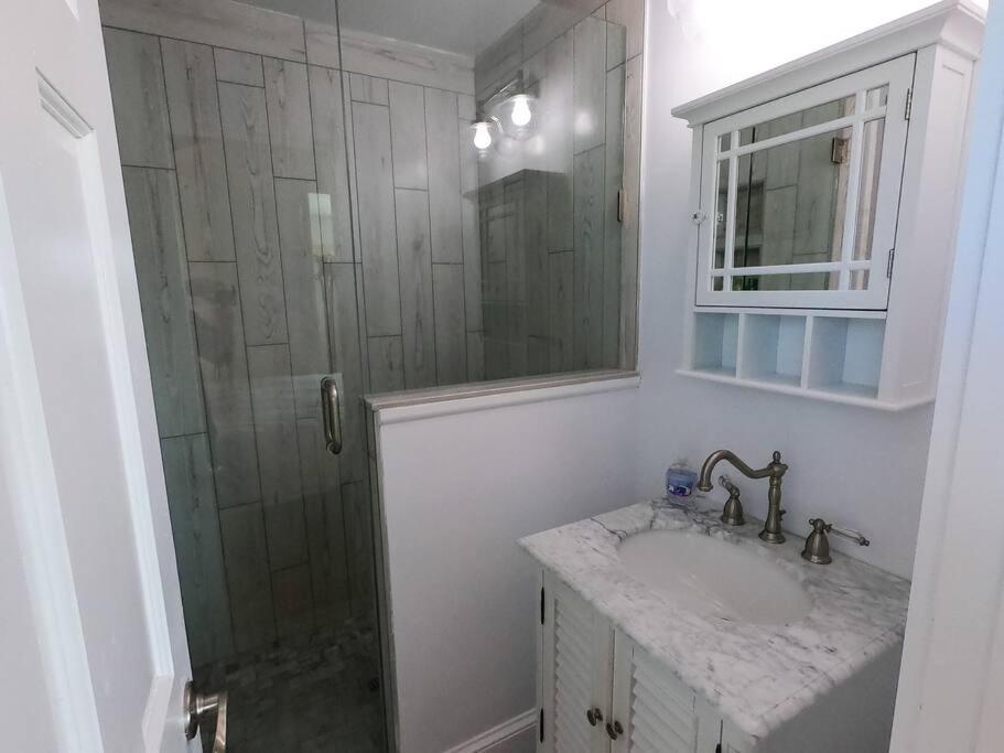 Romantica, Free Bike Dog Friendly 2 Bedbath Apartment *