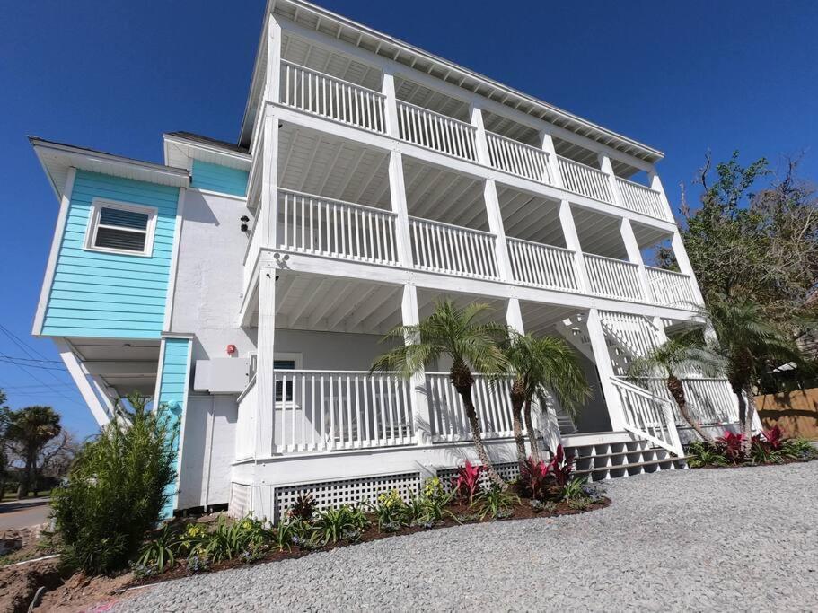 Apartment Romantica, Free Bike Dog Friendly 2 Bedbath