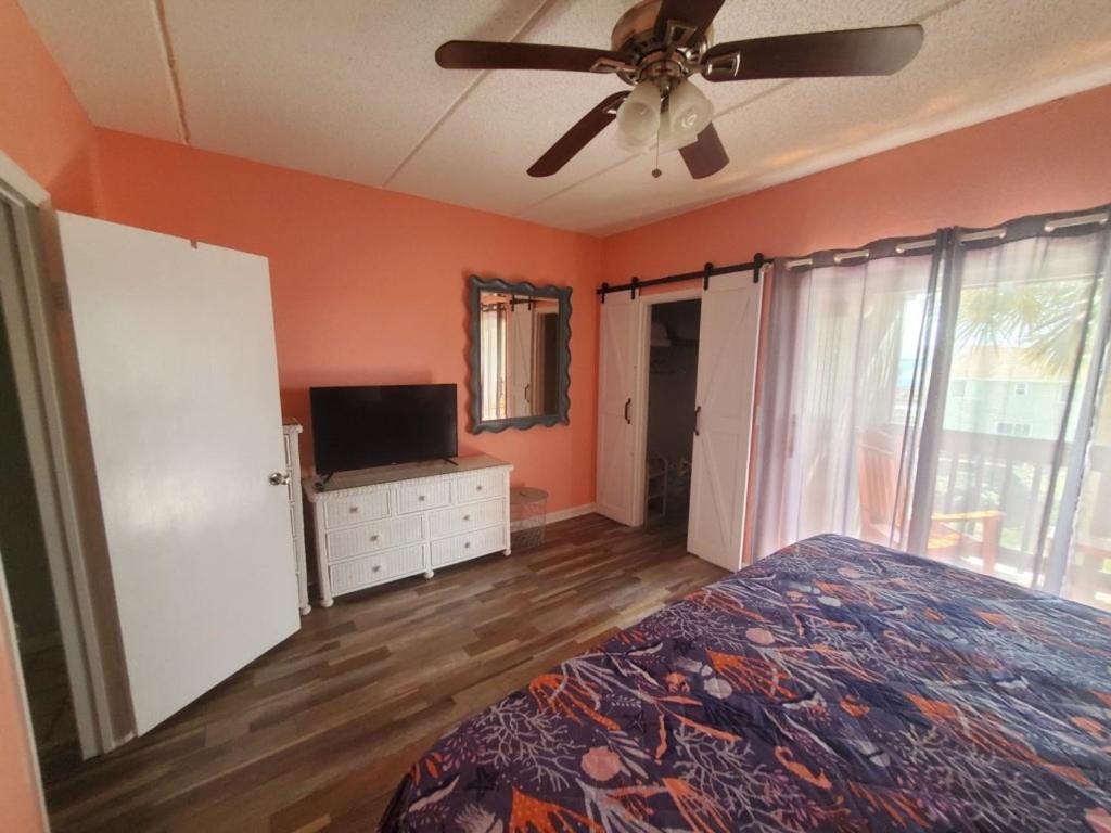 Apartment Island House F229