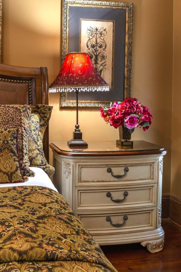 Cedar House Bed & Breakfast