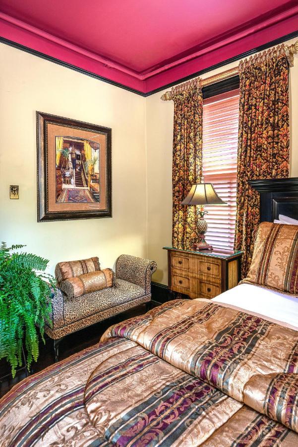 Bed & Breakfast Cedar House 3*