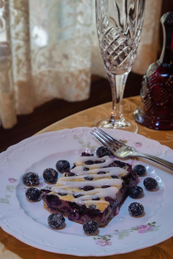 Bed & Breakfast Cedar House 3*