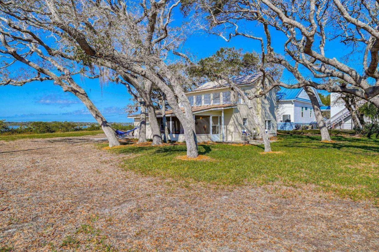 Anchors Away River House Holiday home