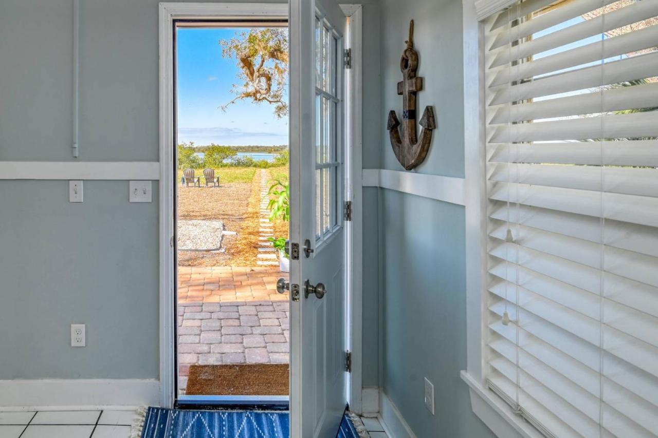 Anchors Away River House Holiday home