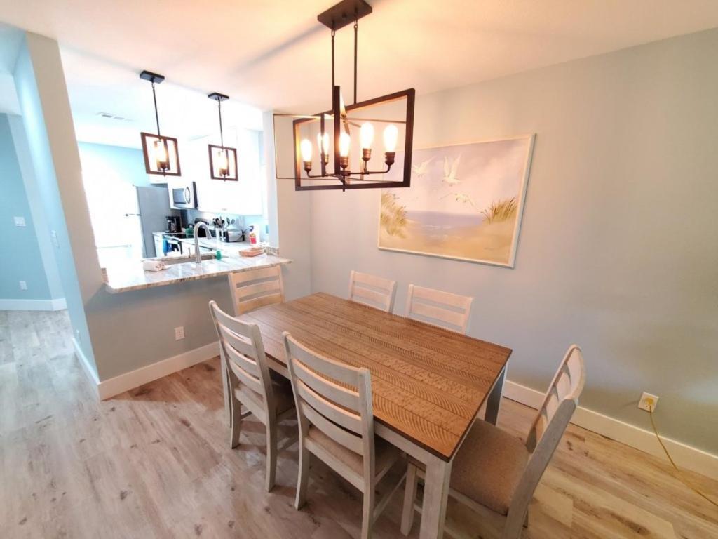 Sea Place 13238