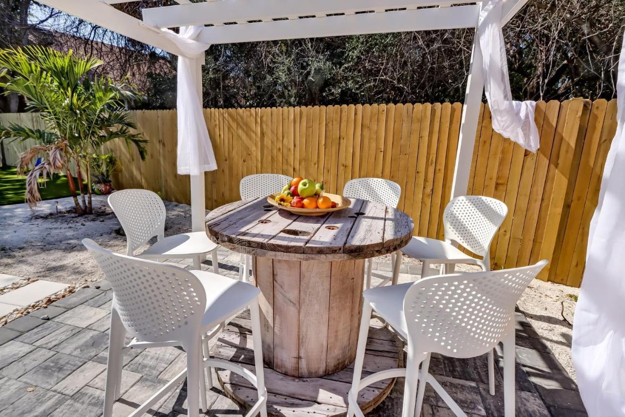 Lux - Close To & Restaurants St. Augustine