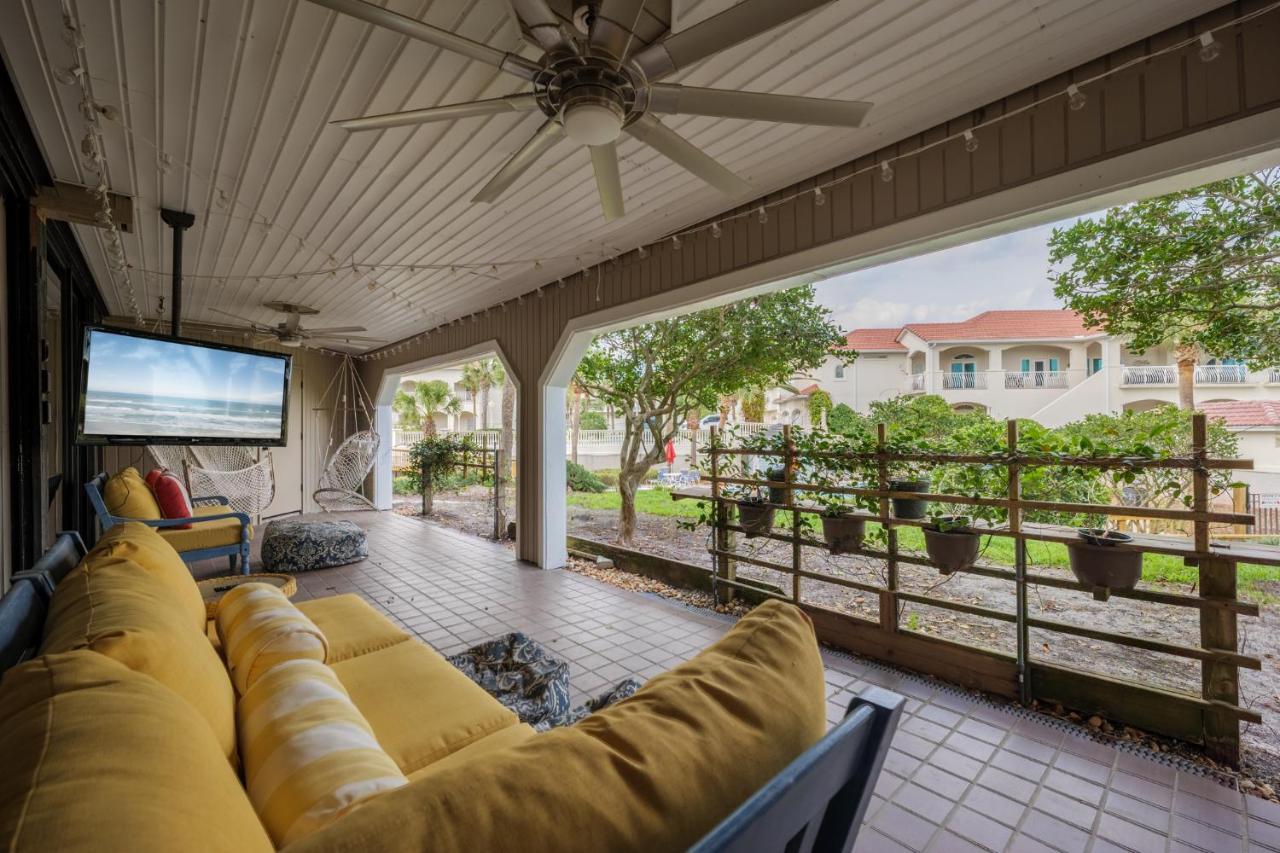 Apartment Hibiscus 102 D
