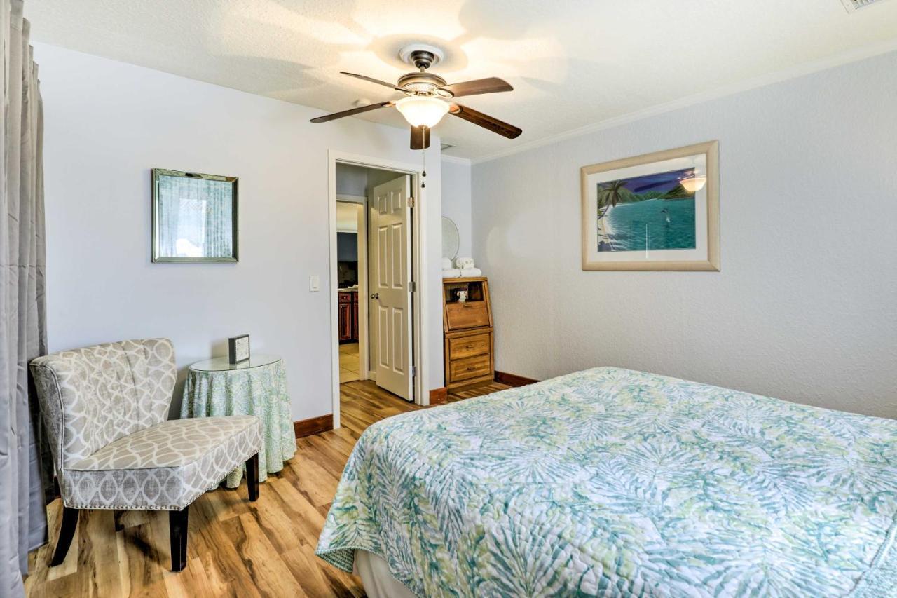 St Augustine Island With Patio, Walk To Beach! St. Augustine