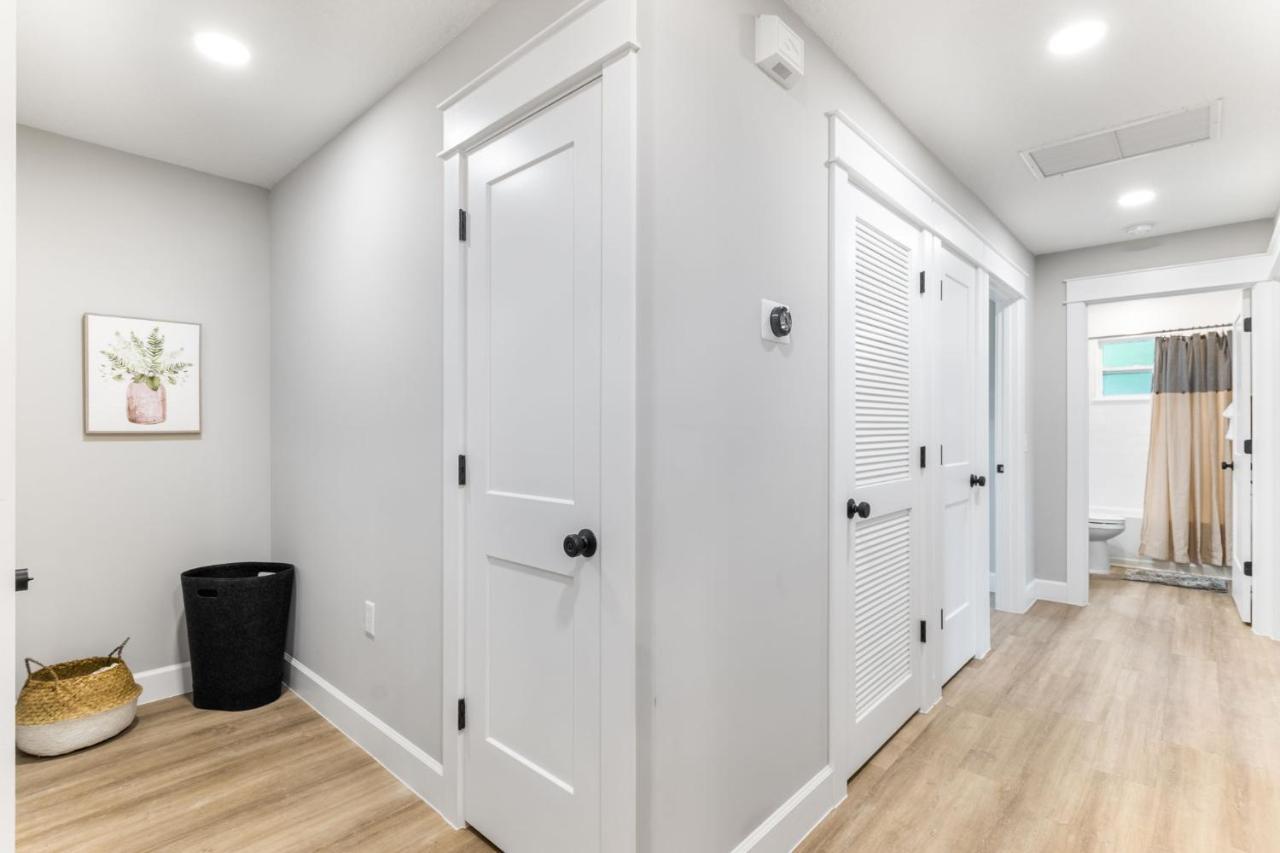 Brand New With King Bed In St Aug Saint Augustine