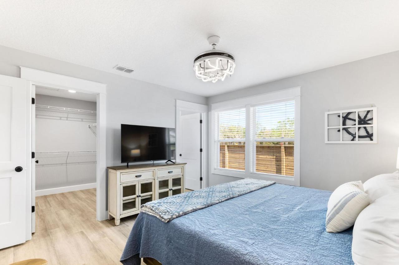 Brand New With King Bed In St Aug Casa de férias Saint Augustine