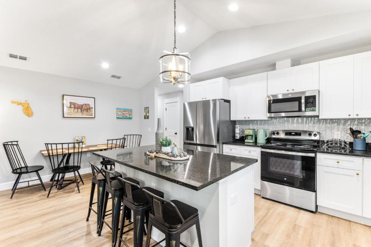 Casa de férias Brand New With King Bed In St Aug Saint Augustine