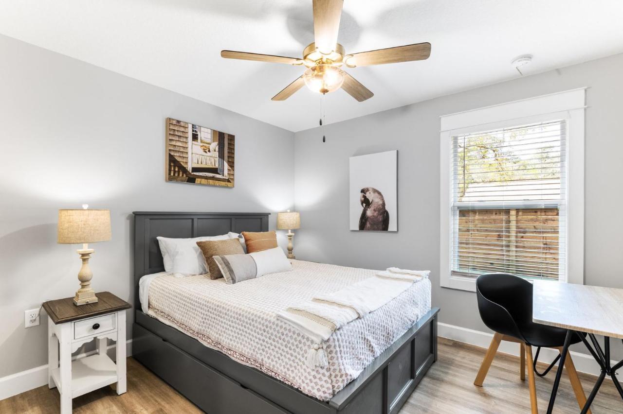 Brand New With King Bed In St Aug Casa de férias Saint Augustine
