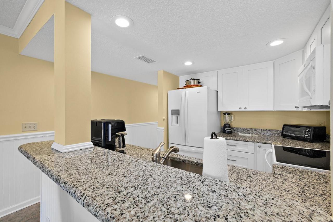 3311 Ocean View 3rd Floor Nw Holiday home *
