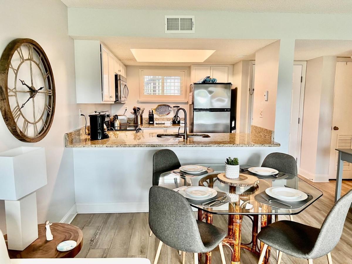Holiday home Ocean Village Club C15