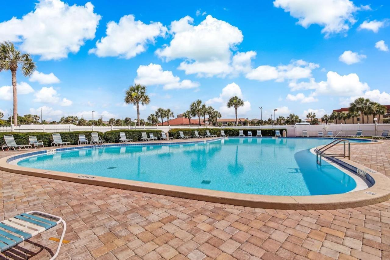 3311 Ocean View 3rd Floor Nw Holiday home