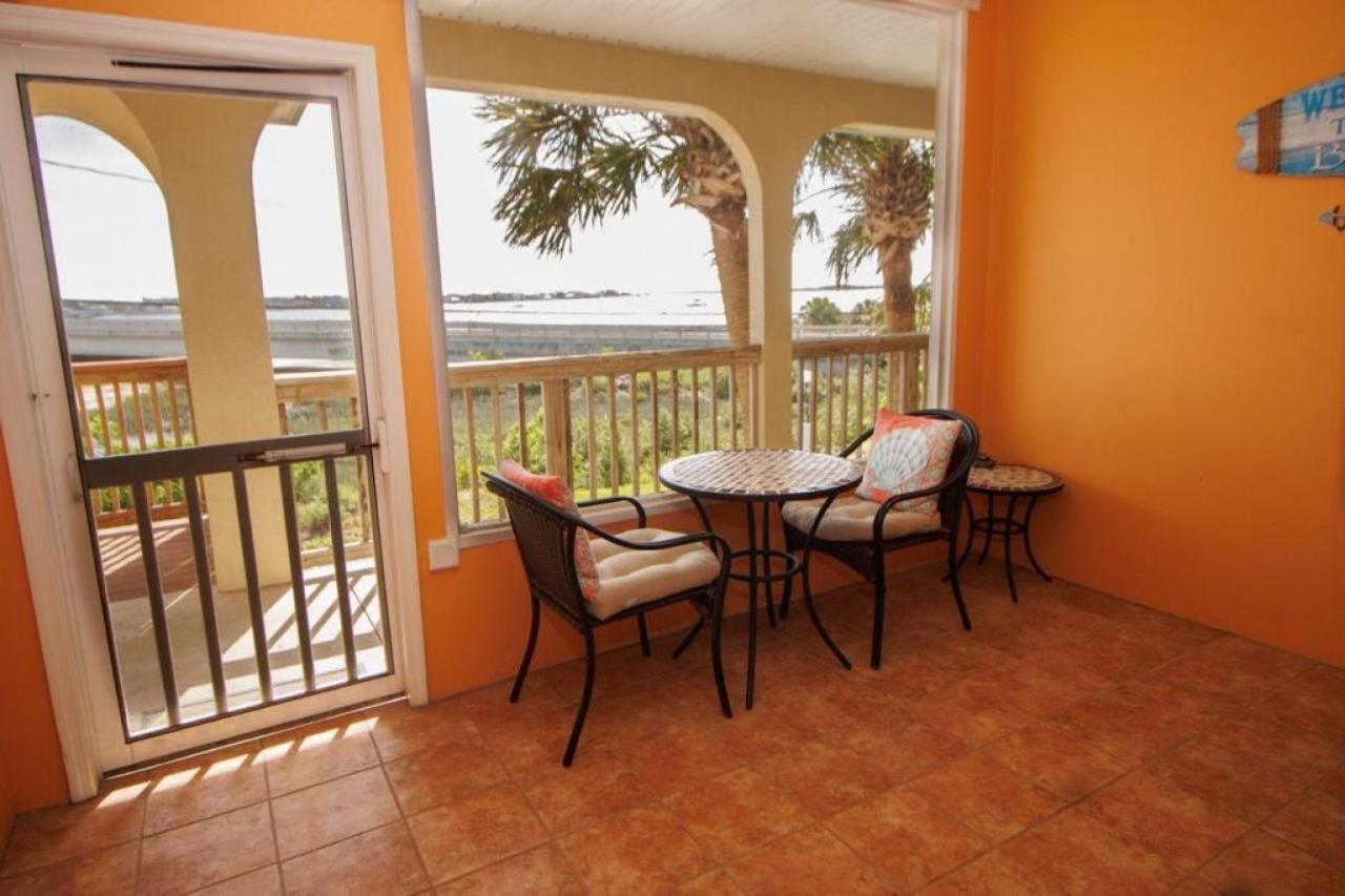 At Camachee Harbor View 28 *