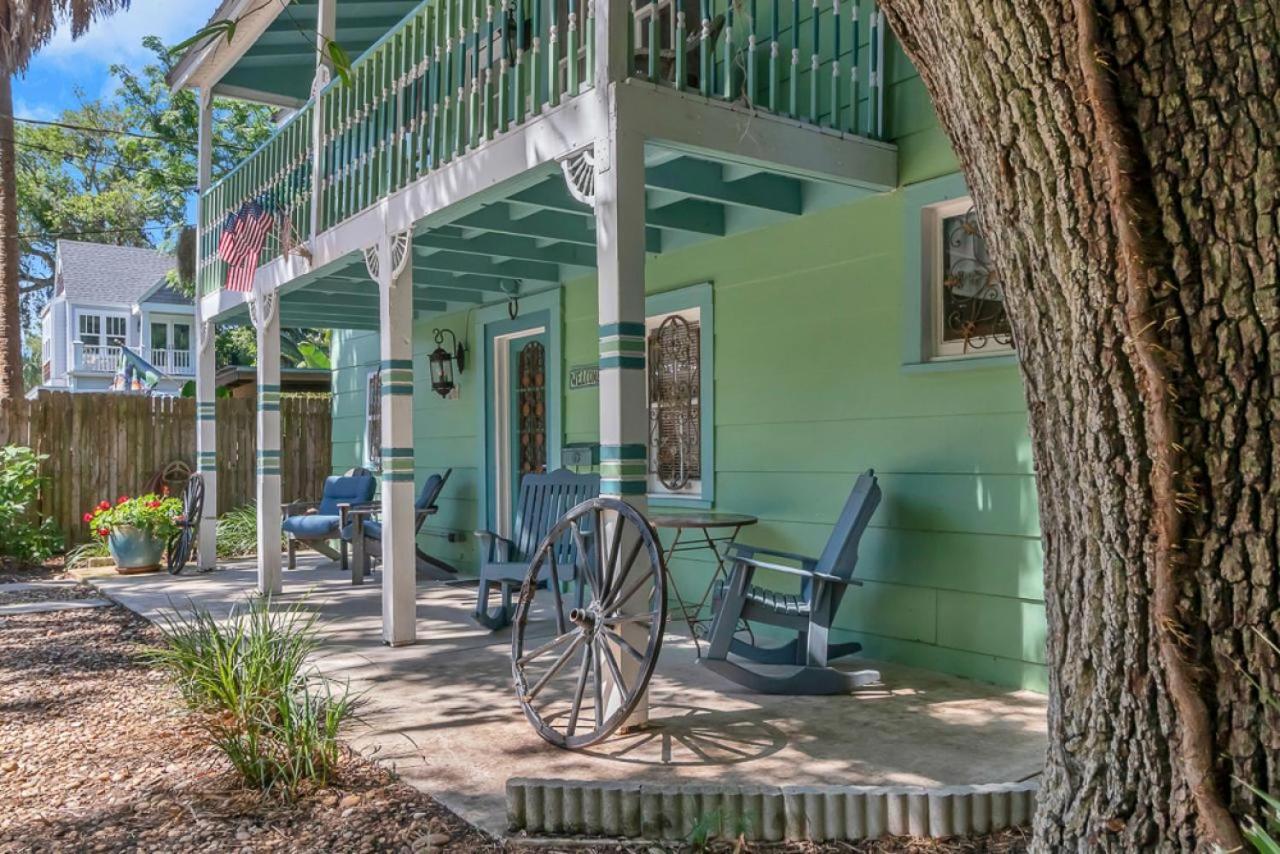 St Augustine Carriage House Casa de férias *
