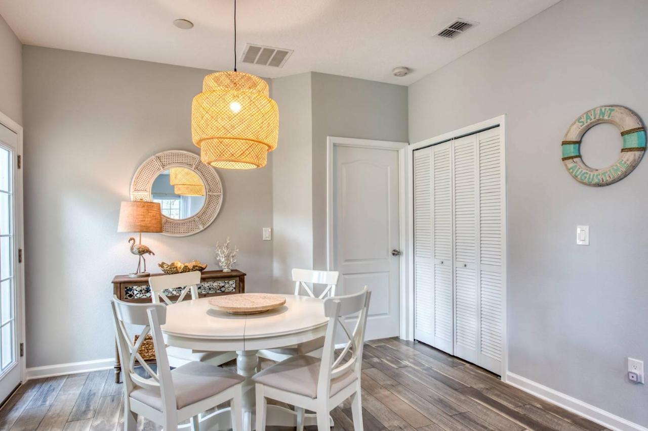 Yellow Palms Holiday home *