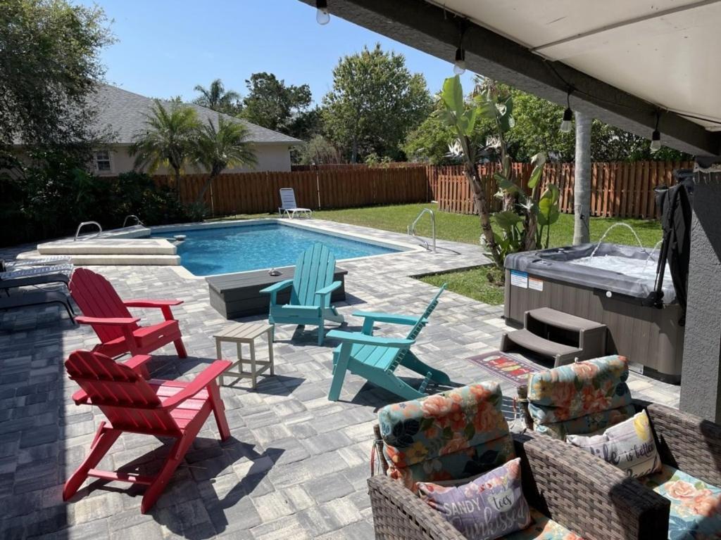 Floridays Near To Holiday home