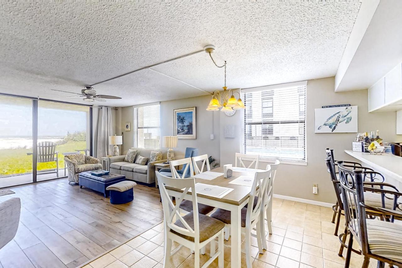 Apartment Dollar I 108