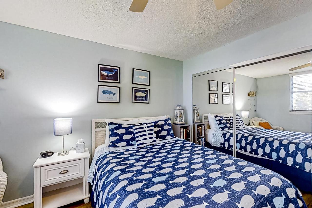 Apartment Dollar I 108 *