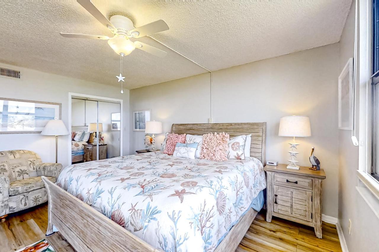 Dollar I 108 Apartment