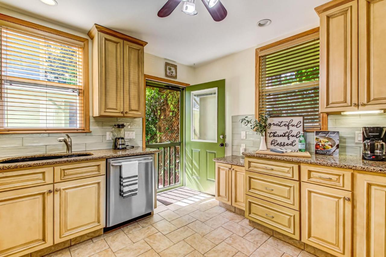 Holiday home Downtown Gem- Dog Friendly Walk To Everything St. Augustine