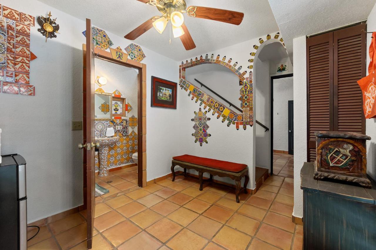 Holiday home The Gaudi House- Pool Minutes To Dntn And