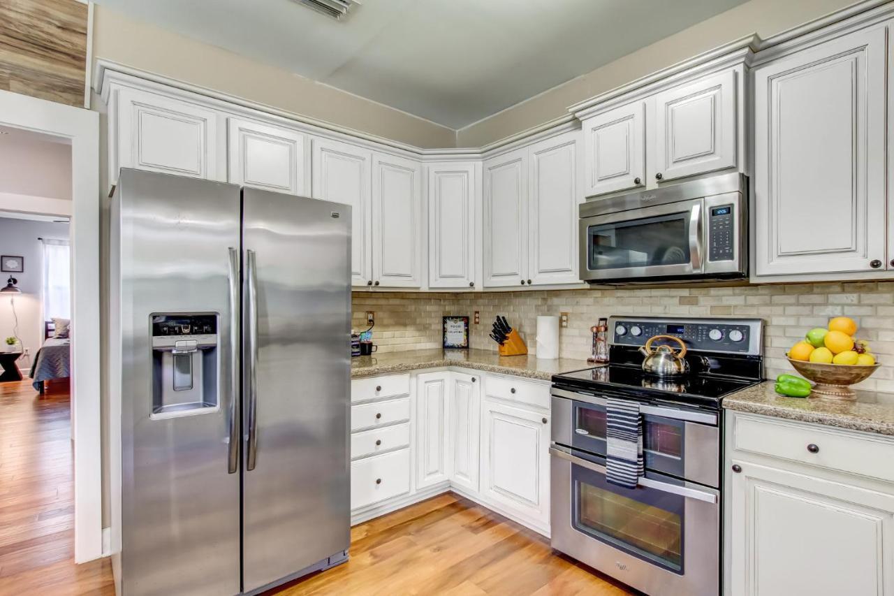 Blue Jewel- Dog Friendly Minutes To Downtown