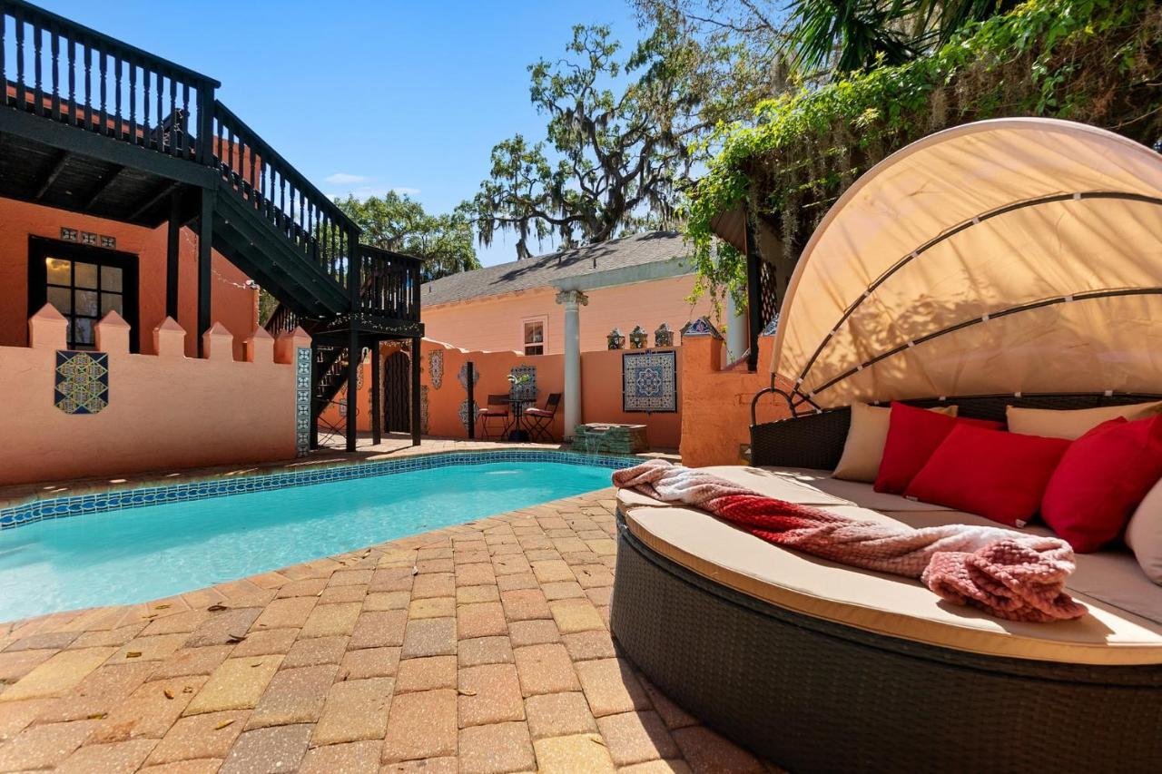 Holiday home The Gaudi House- Pool Minutes To Dntn And