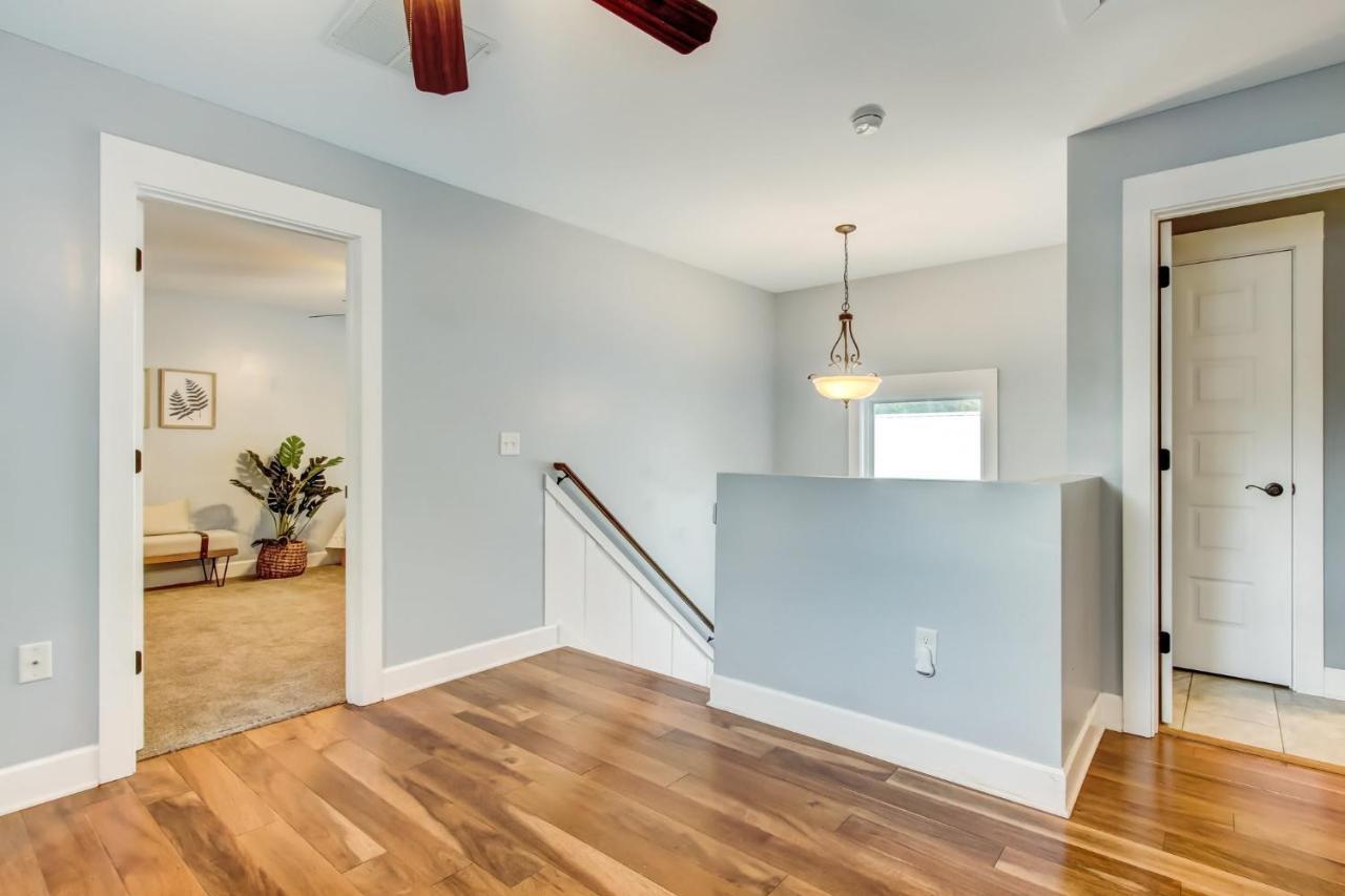 Blue Jewel- Dog Friendly Minutes To Downtown