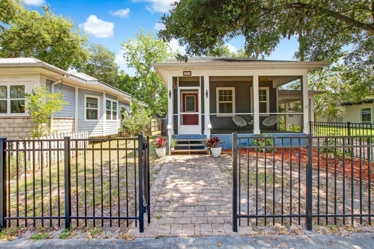 Blue Jewel- Dog Friendly Minutes To Downtown Holiday home St. Augustine