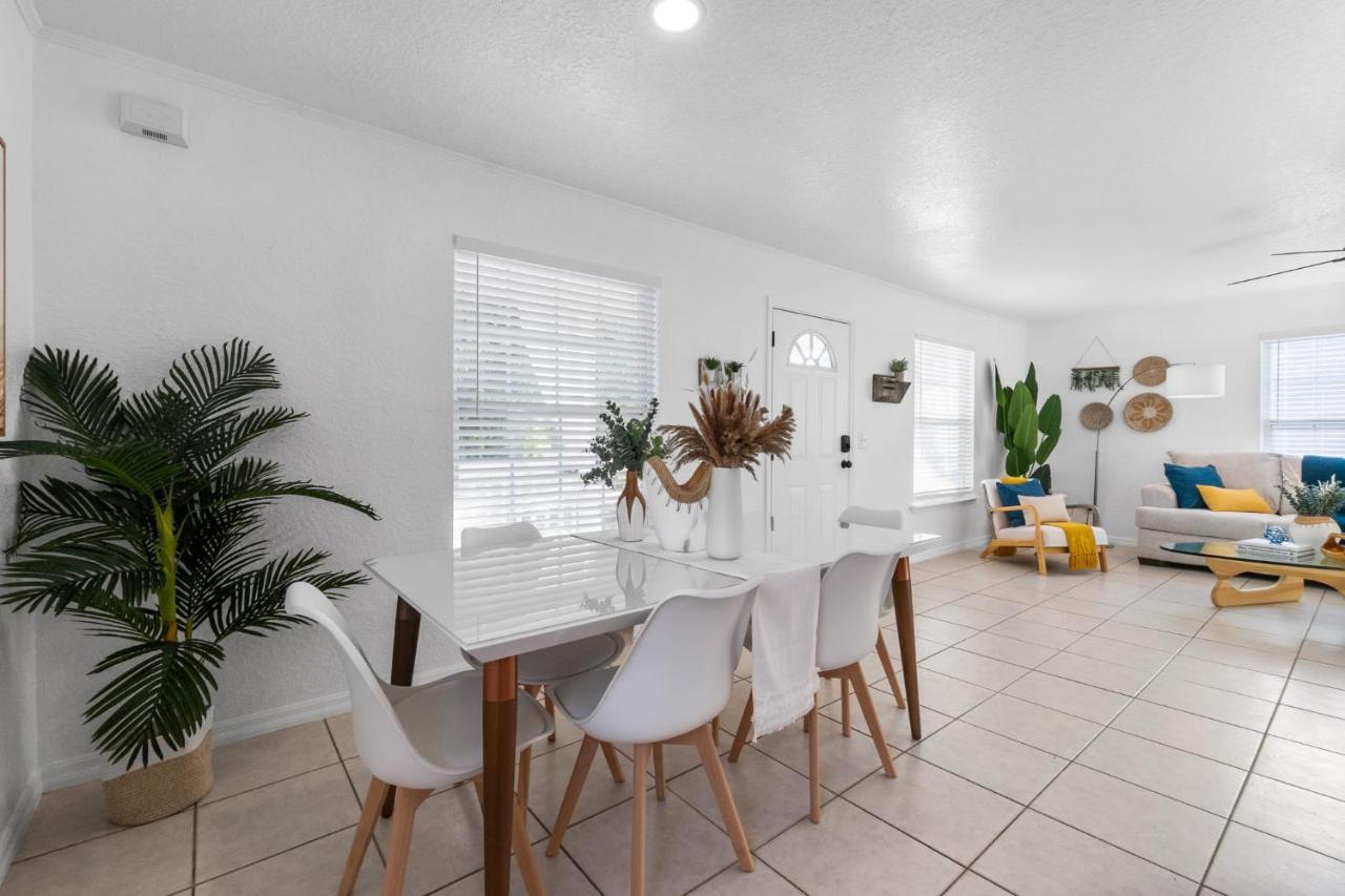 Holiday home Boho - Chic Pet Friendly Mins To Town