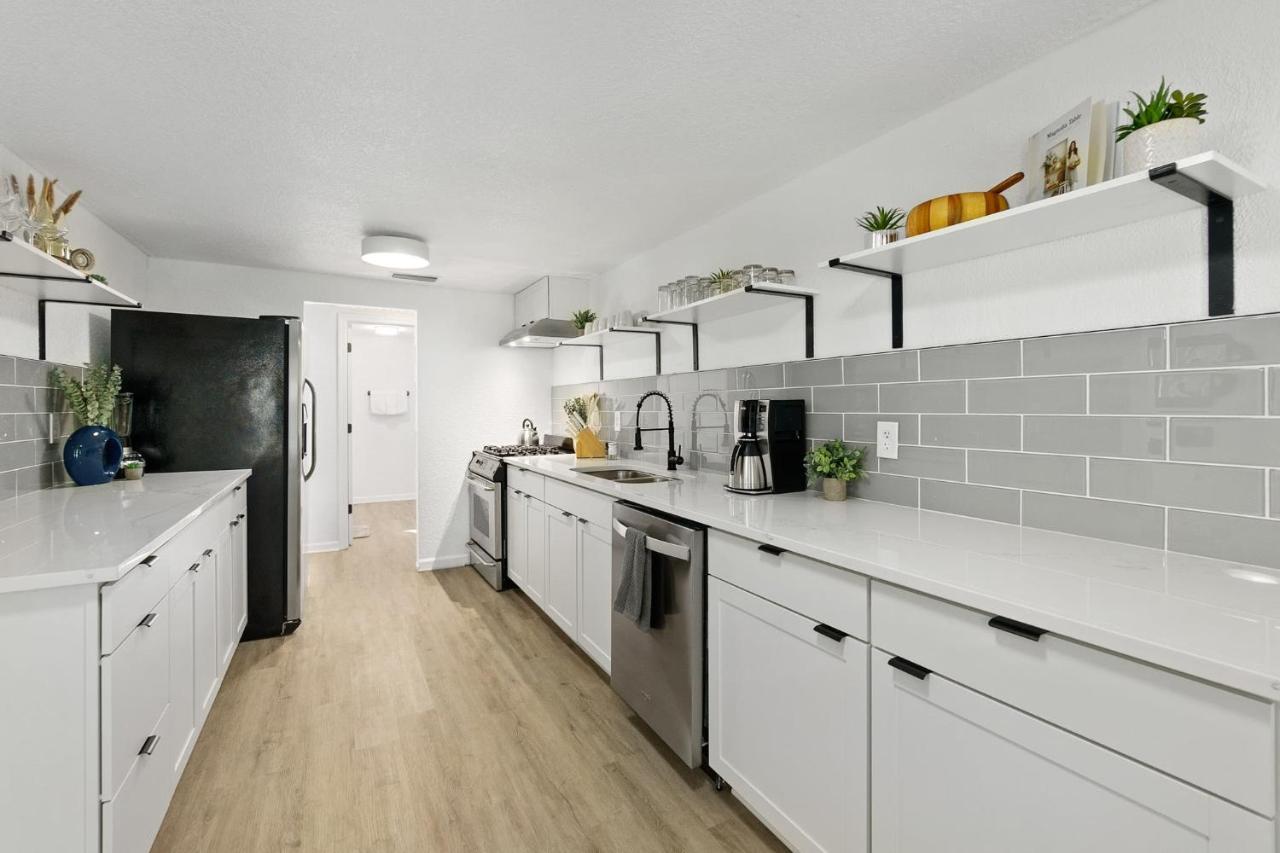 The Garden - Pet Friendly & 5 Mins To Town