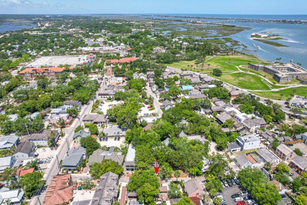 Urban Loft - Center Walk To Everything Apartment St. Augustine