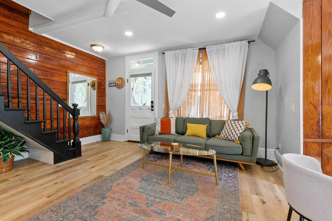 Apartment Urban Loft - Center Walk To Everything *