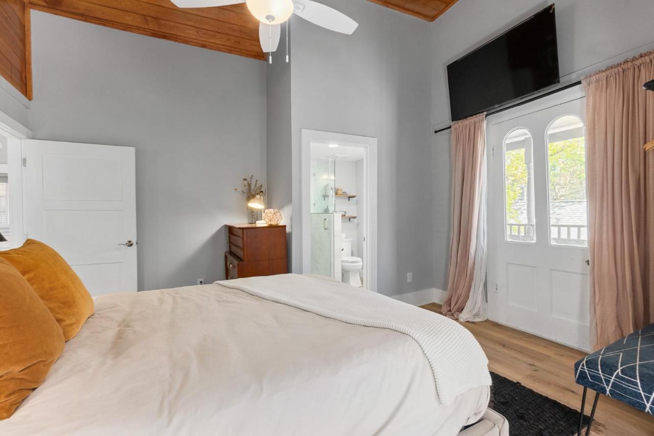 Urban Loft - Center Walk To Everything Apartment St. Augustine