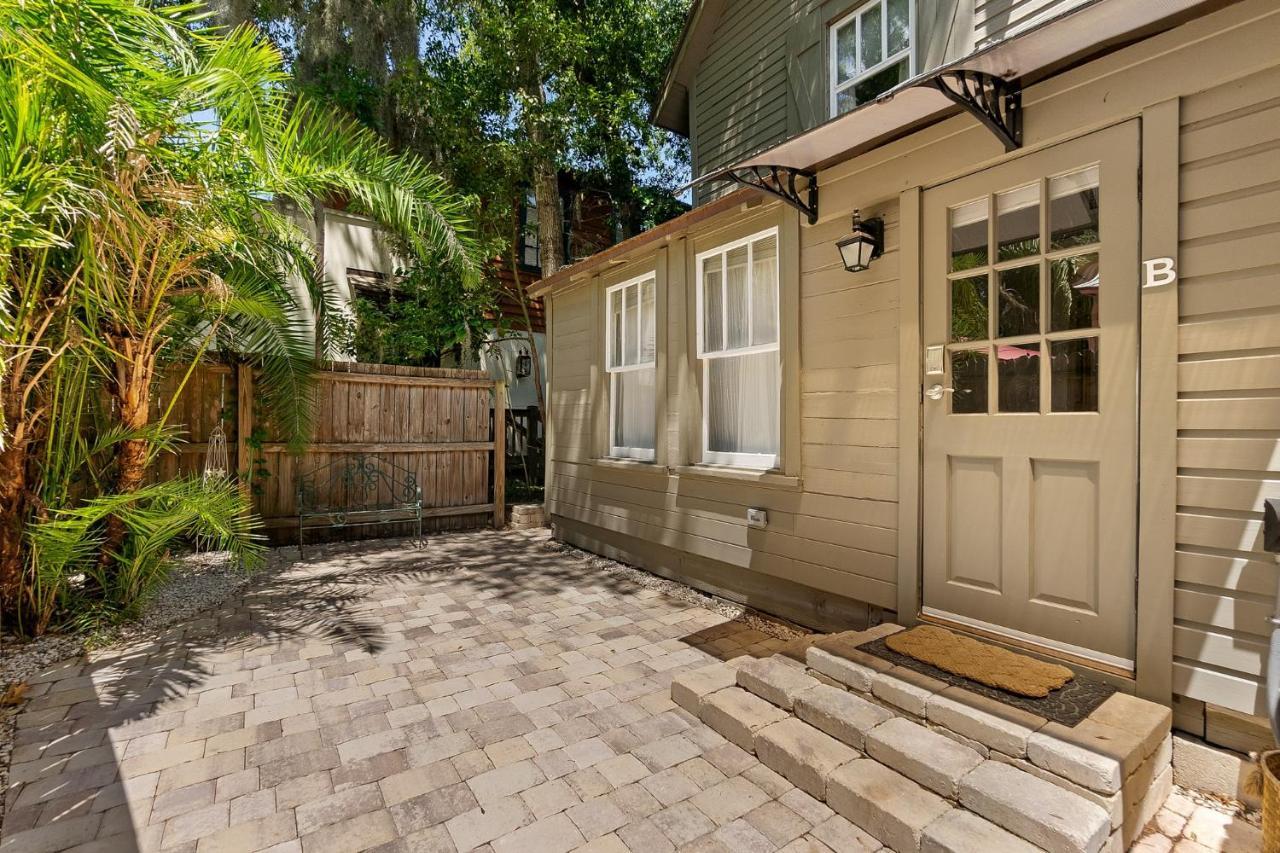 Courtyard Flat - Center Walk To Everything Apartment St. Augustine